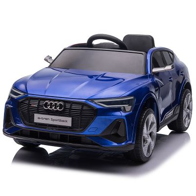 Masinuta electrica cu roti Eva si scaun piele Audi E Tron Paint Blue ieftina