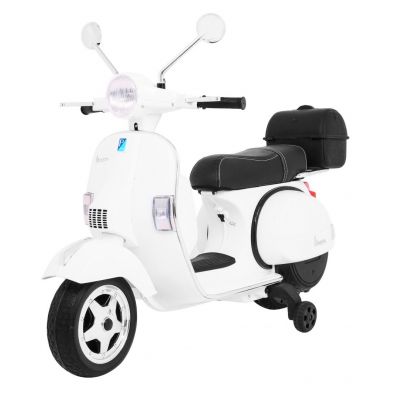 Motocicleta electrica pentru copii 3-6 ani Scuter Vespa 12V 70W roti moi si roti ajutatoare, scaun tapitat, pornire cu cheie, Bluetooth lumini LED Alb