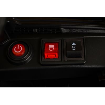 Masinuta electrica pentru copii Audi SQ8 E-Tron Pink vopsit,roti EVA,telecomanda 2.4G,2 motoarex25w,lumini LED,unitate audio cu BluetoothUSBMP3,volum reglabil,acumulator 12V7Ah,pornire la buton,centura,sarcina admisa 25kg