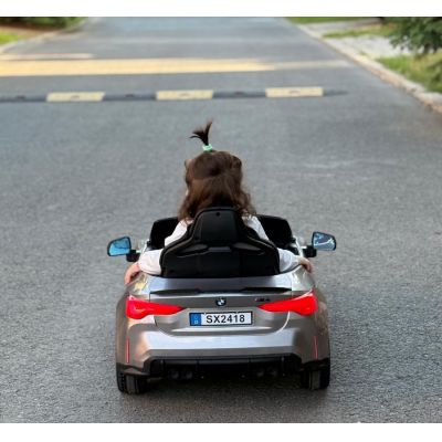 Masinuta electrica pentru copii BMW M4 Competition 12V 70W (sx2418) Gri metalizat - Autokids.ro