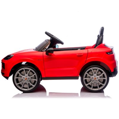 Masinuta electrica pentru copii Chipolino Porsche Cayenne Red cu suspensii, usi cu deschidere, greutate admisa 30 kg